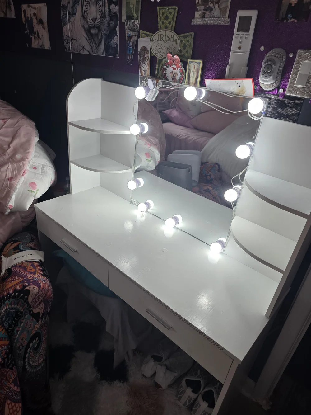 White Vanity Dressing Table with Lights - Brand